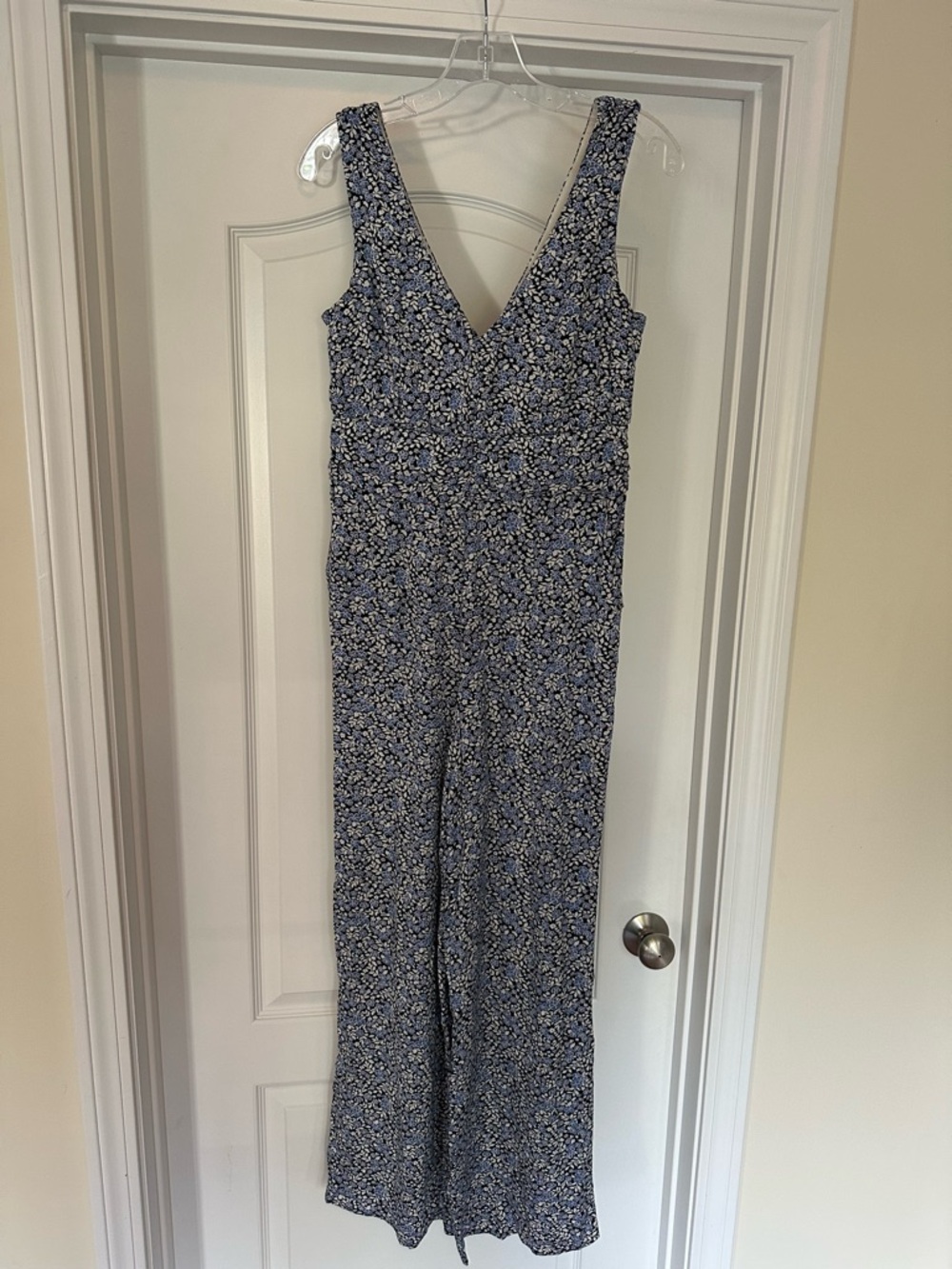 miami Blue Floral V-Neck Sleeveless Jumpsuit